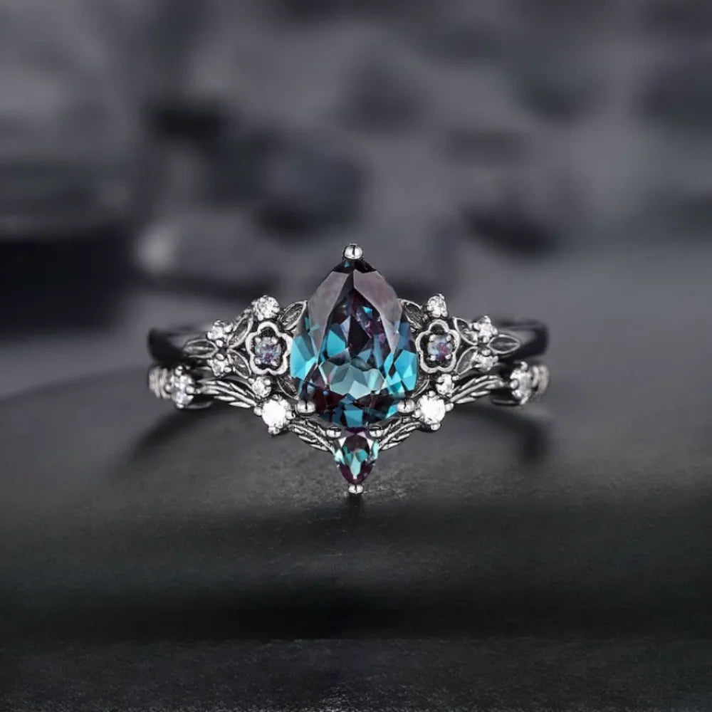 MidnightVine Ring