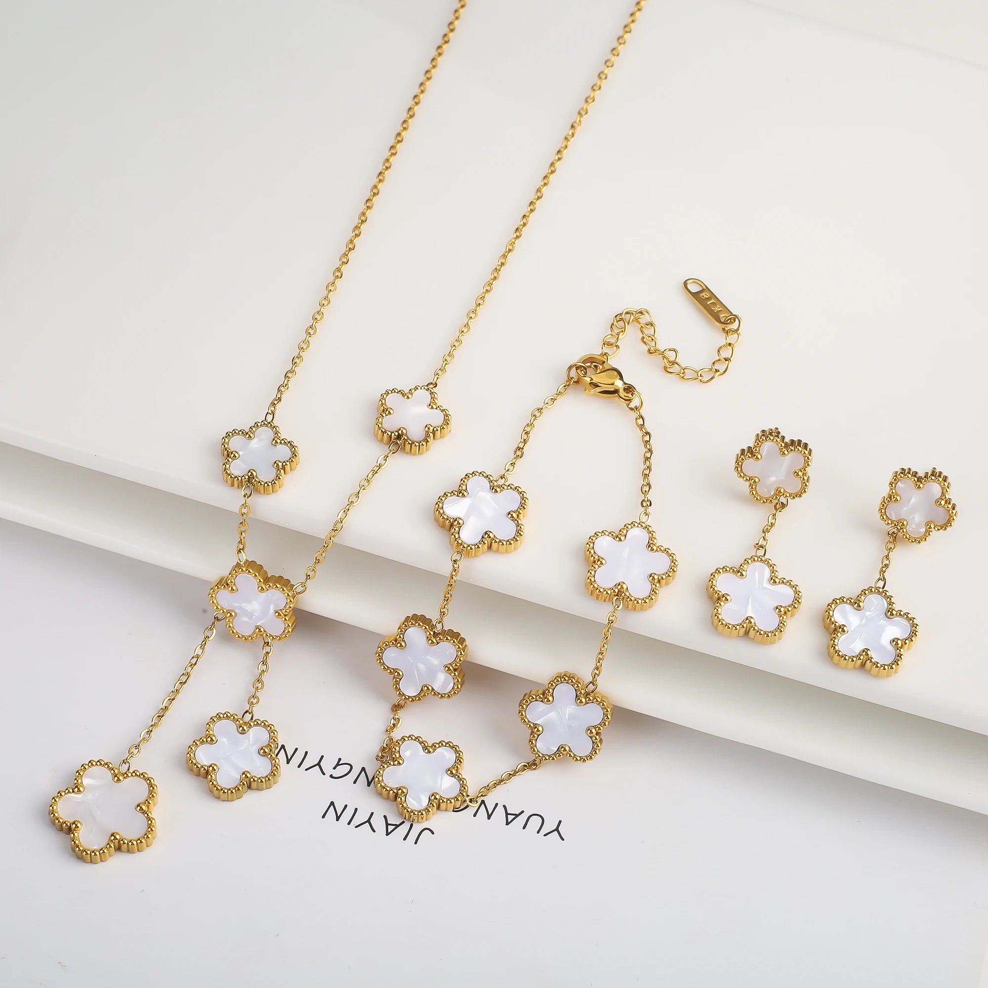ViviClover Set