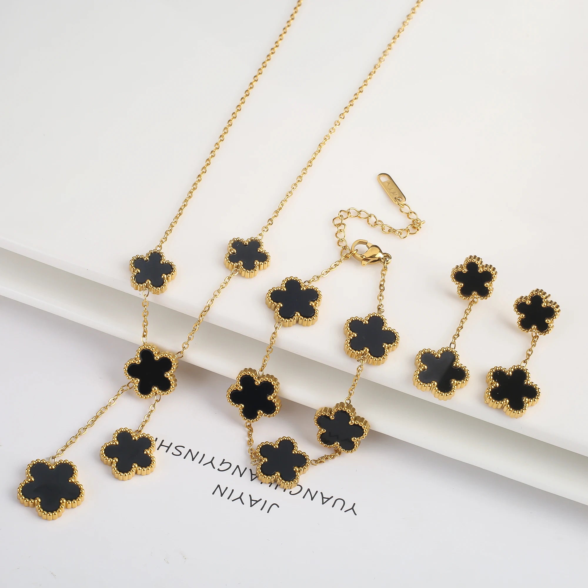 ViviClover Set