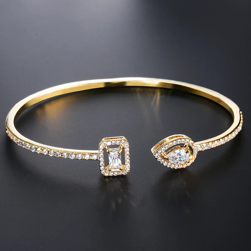 Gleametra Bracelet