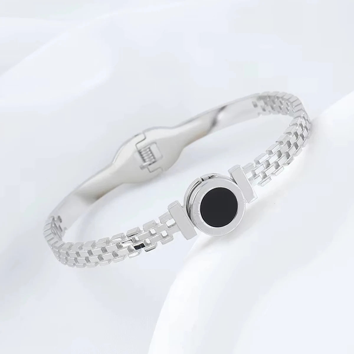 MoonThread Bracelet