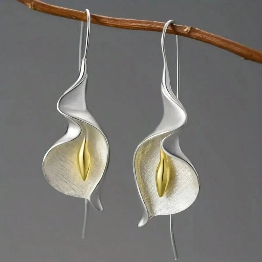 AurielTulip Earrings