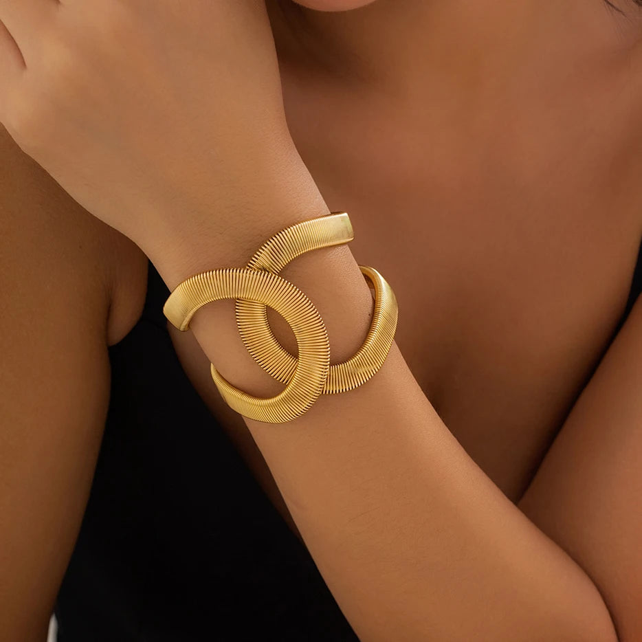 GrungeGiant Cuff