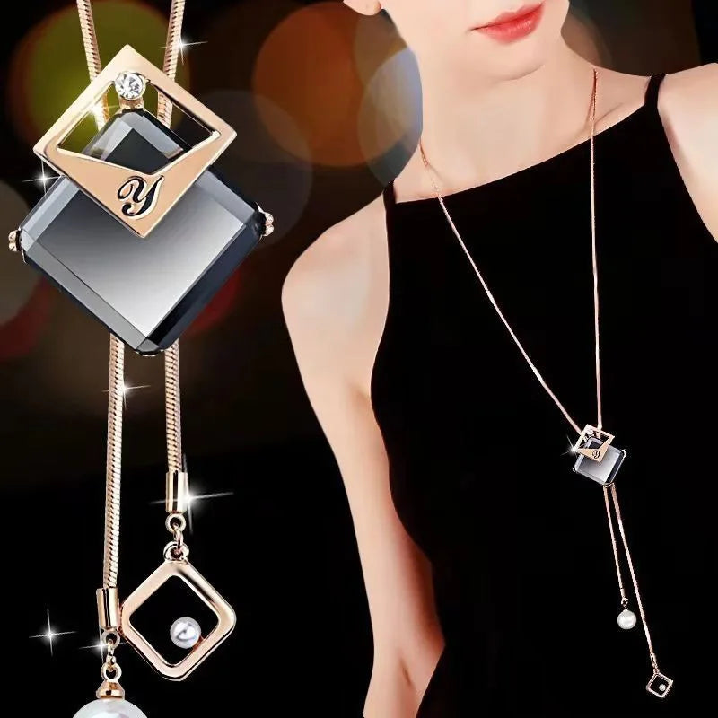 RavenRose Necklace