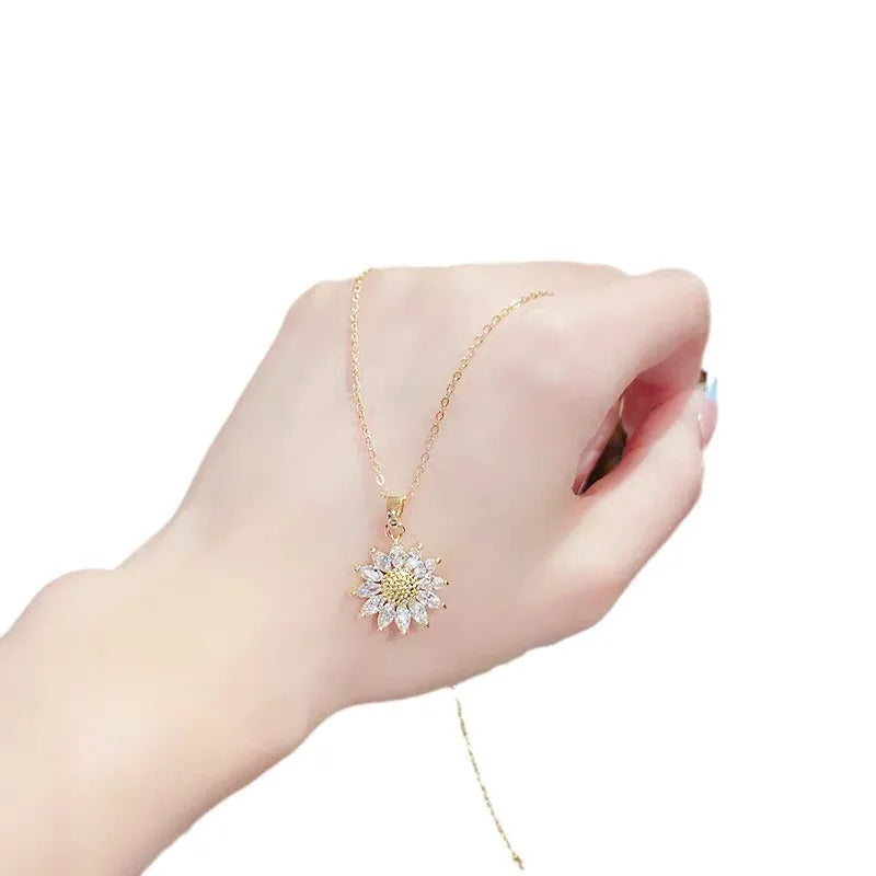 LumiFlora  necklace